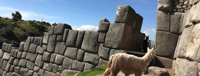 Sacsayhuamán is one of Yuriさんのお気に入りスポット.