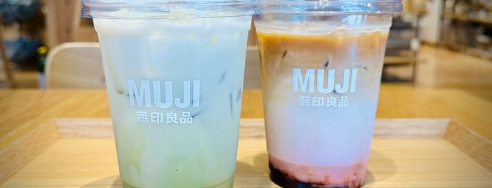 MUJI 無印良品 is one of Lugares favoritos de Kevin.