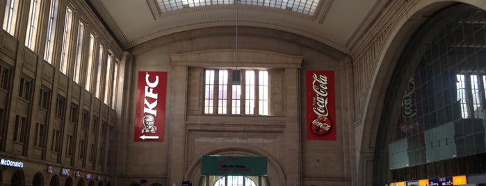 Leipzig Hauptbahnhof is one of Bahnhöfe Deutschland.