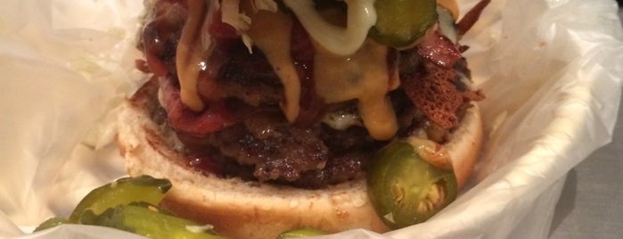 Roca Burger is one of Lau : понравившиеся места.