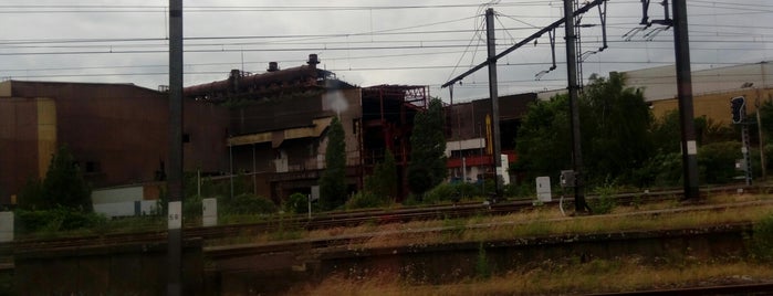 Charleroi Ville-Basse is one of Charleroi🇧🇪.