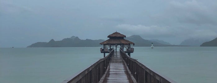 Pulau Payar Marine Park is one of Langkawi.