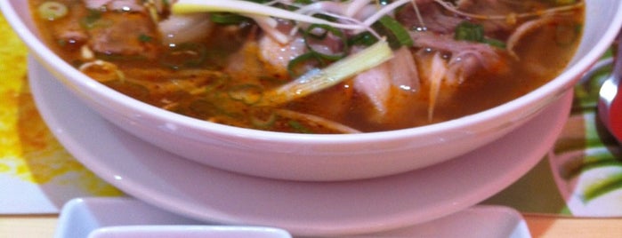 Đăng Mười Phở Bistro is one of Food.