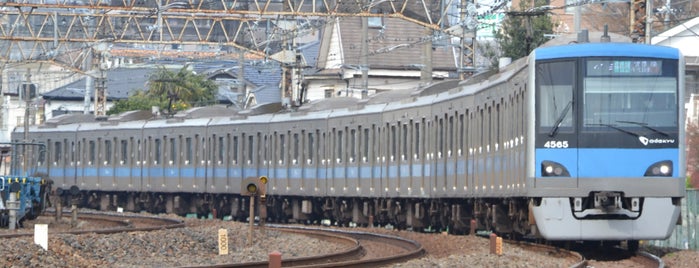 Kita-Matsudo Station is one of 準急(Semi Exp.)  [小田急線/千代田線/常磐線].