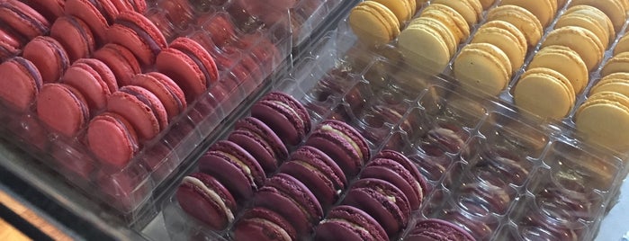 Le Macaron Boutique is one of Sandybelleさんのお気に入りスポット.