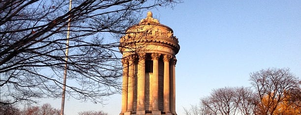 Soldiers' and Sailors' Monument is one of Visiter New-York.