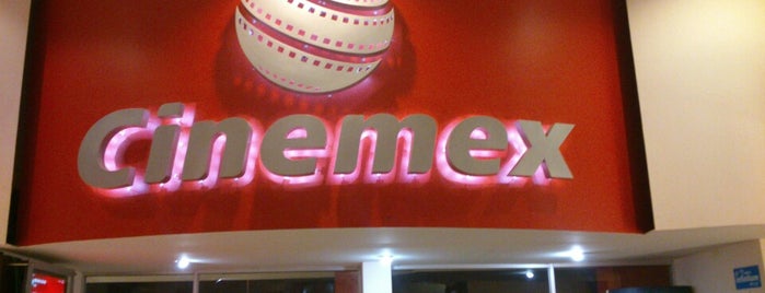 Cinemex is one of Aknyさんのお気に入りスポット.