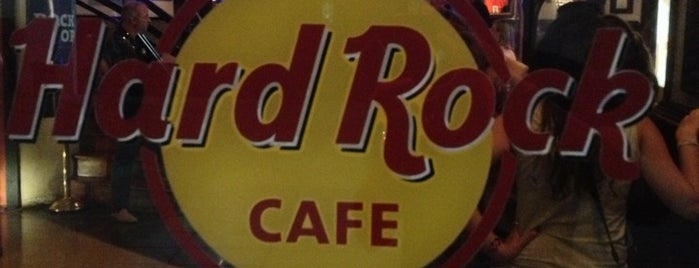 Hard Rock Cafe Buenos Aires is one of He estado aquí.