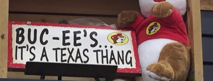 Buc-ee's is one of Check-ins #2.