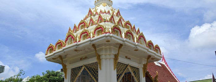 Wat Pho Kaew is one of Bangkok - Not yet....