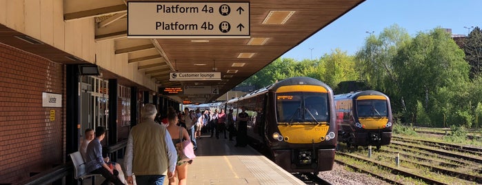 Railway Platforms - Leicester