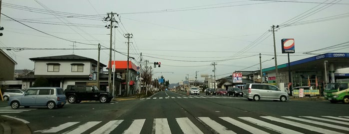 矢幅駅入口交差点 is one of Route 4.