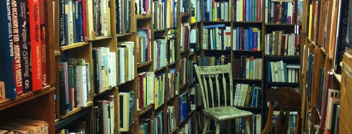 Baldwin's Book Barn is one of Shops n Stuff.
