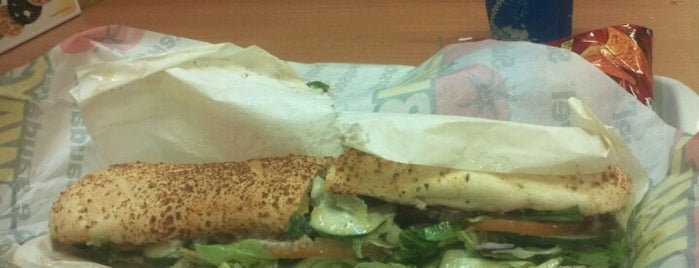 Subway is one of Alexandreさんのお気に入りスポット.