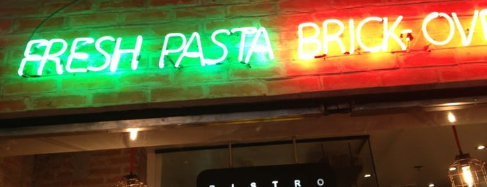 Bistro Ravioli is one of Tempat yang Disukai Brady.