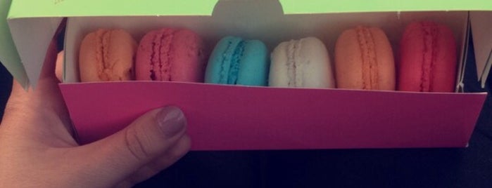 Macarons d' Antoinette is one of Locais curtidos por Taner.