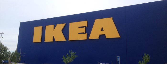 IKEA is one of สถานที่ที่ Aaron ถูกใจ.