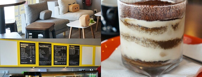 St. Presso Coffee is one of สถานที่ที่ Ee Leen ถูกใจ.