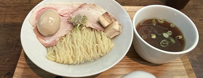 中華蕎麦 仁香 is one of 東京都のラーメン屋さん.