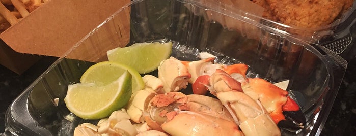 Joe's Stone Crab is one of Miami Places To See.