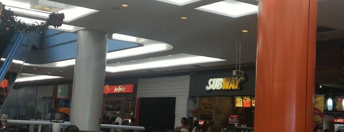 Subway is one of Via Brasil Shopping.