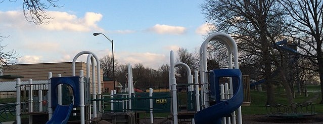 Bethel Park Aquatic Center is one of Indianapolis City Parks.