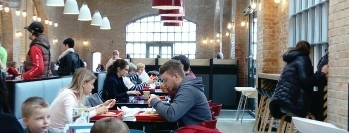 Food court is one of Posti che sono piaciuti a Kristýna.