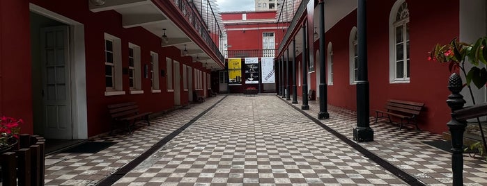 Museu da Fotografia Cidade de Curitiba is one of Fazer.