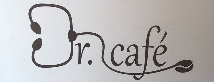 Dr. Café is one of Lieux qui ont plu à Wong.