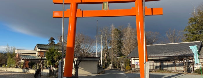 皆野椋神社 is one of 行きたい神社.
