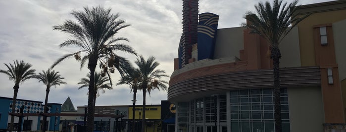 Buffalo Wild Wings is one of The 15 Best Places for Chicken in Northridge, Los Angeles.