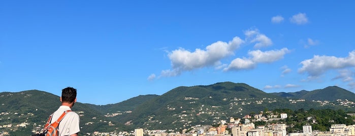 Porto di La Spezia is one of Vakantie.