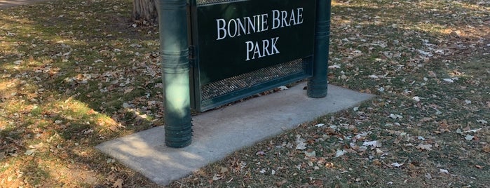 Bonnie Brae Park is one of Dog Adventures.