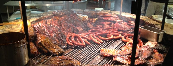 The Salt Lick is one of The Daytripper's Dripping Springs.