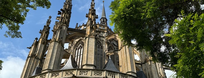 Cathedral of St. Barbara is one of České památky na seznamu UNESCO.