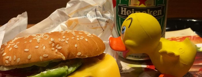 Burger King is one of 神戸で食べる.