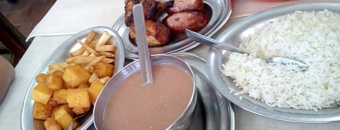 Churrascaria Godoi is one of Locais curtidos por Isabella.