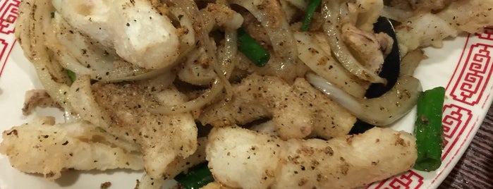 Zien Hong is one of The 15 Best Places for Squid in Portland.