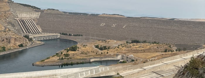Atatürk Barajı Seyir Terası is one of Gespeicherte Orte von Sercan.
