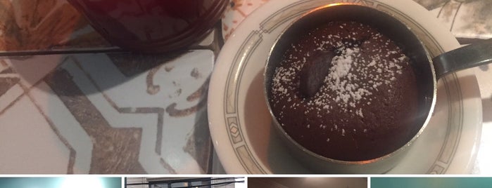 MÖBSSIE Chocolate Cake is one of Macaron.