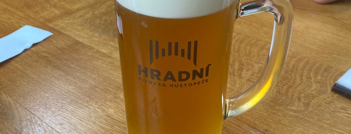 Hradní pivovar Hustopeče is one of Pivovary.