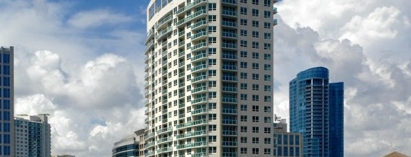 350 East Las Olas is one of Bruna’s Liked Places.