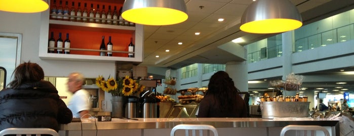 Ice Box Cafe is one of Daily Meal's 31 Best Airport Restaurants (Global).