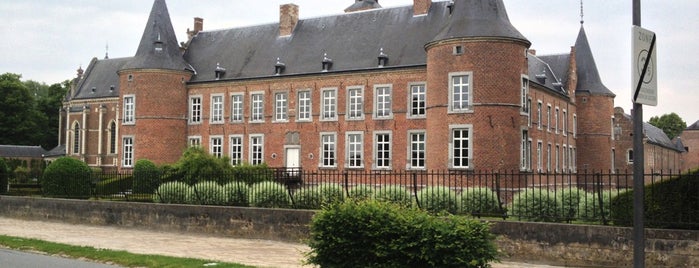 Landcommanderij Alden Biesen is one of Lugares favoritos de Ton.