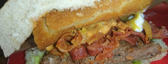 Monsta Burger is one of Lugares favoritos de La Guía.