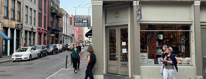 Crescent City Books is one of New Orleans.