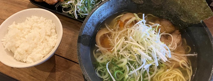 麺屋 SALT is one of らーめん・うどん.