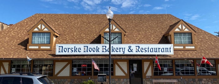 Norske Nook is one of Between La Crosse and Eau Claire.