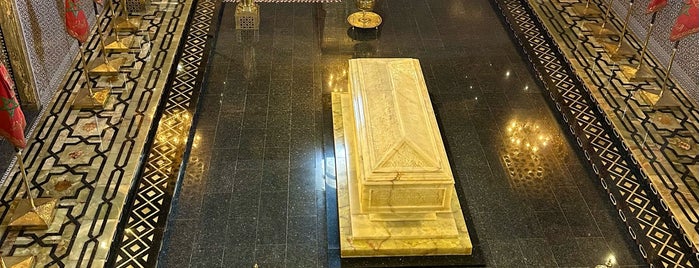 Mausole Mohammed V is one of Locais curtidos por Els.