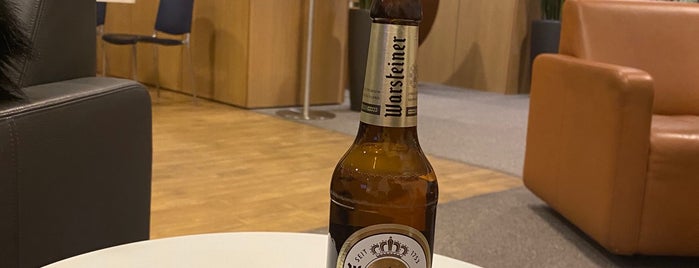 Lufthansa Business Lounge is one of Lufthansa Lounges.